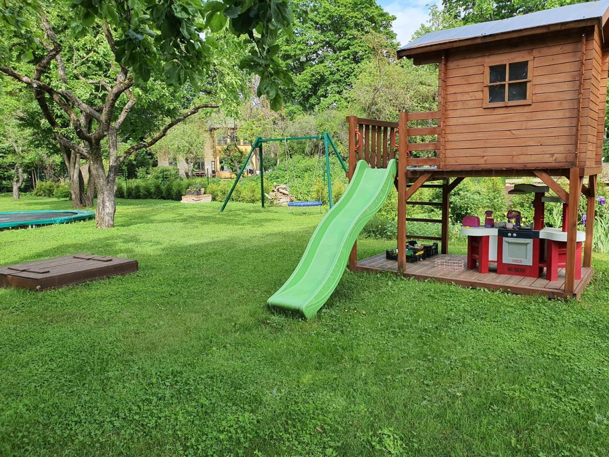 Studio Apartment In Private House Ρίγα Εξωτερικό φωτογραφία