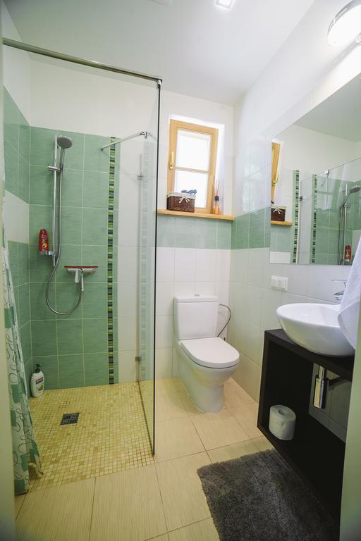 Studio Apartment In Private House Ρίγα Δωμάτιο φωτογραφία